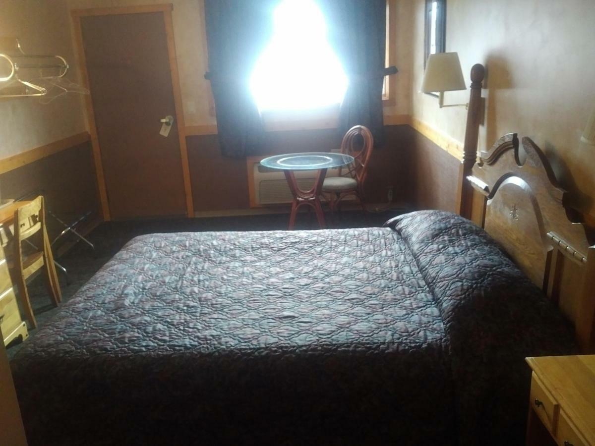 Algoma Motel Вава Екстер'єр фото