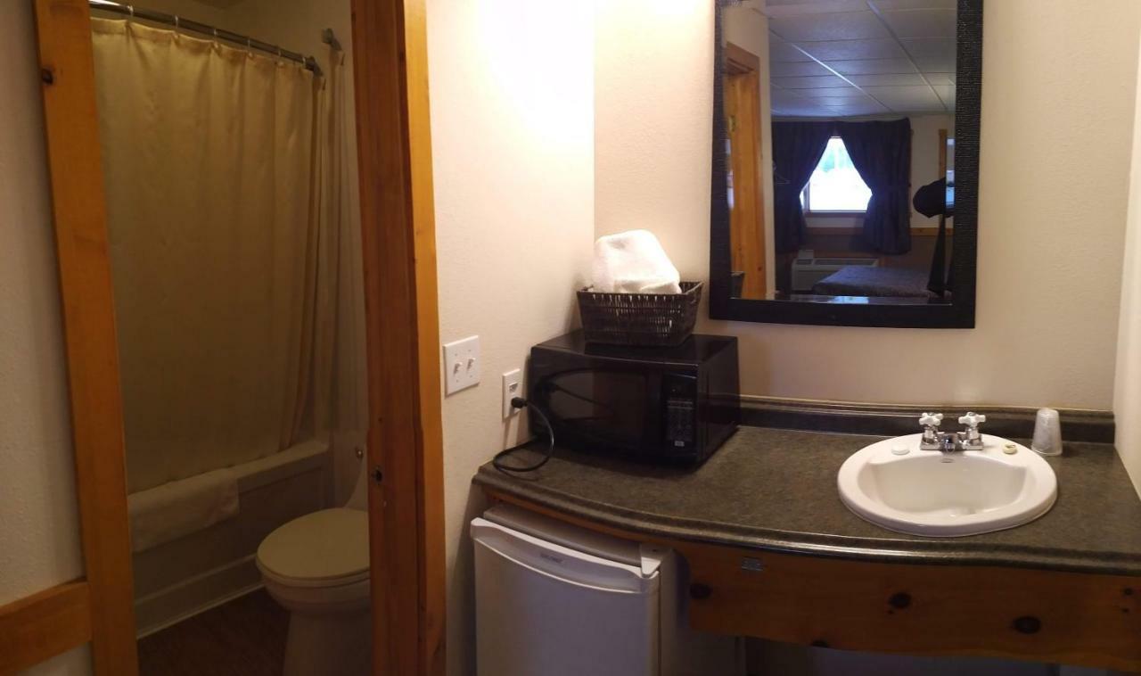 Algoma Motel Вава Екстер'єр фото