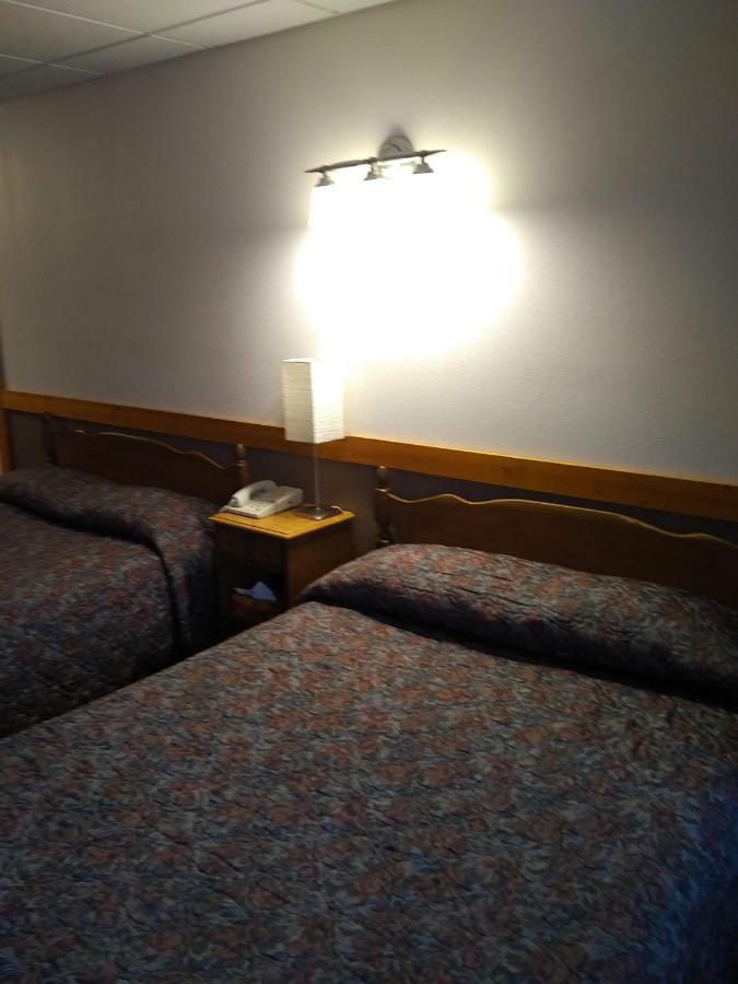 Algoma Motel Вава Екстер'єр фото